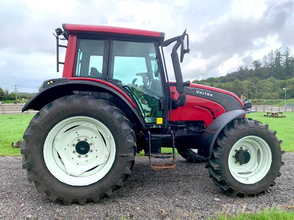 Valtra N101 Tractor Bosbouw tractoren