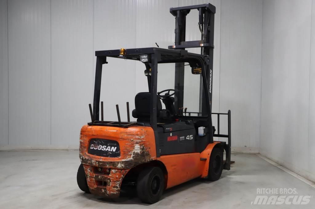 Doosan B45X-5 Elektrische heftrucks