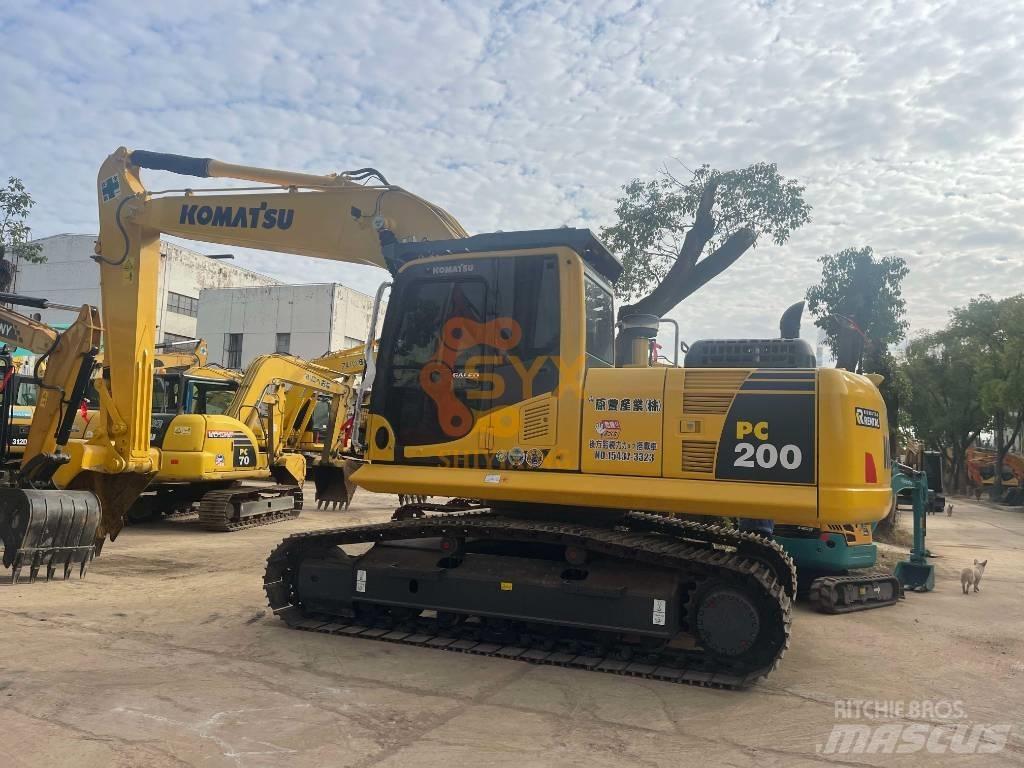 Komatsu PC 200-8 Rupsgraafmachines