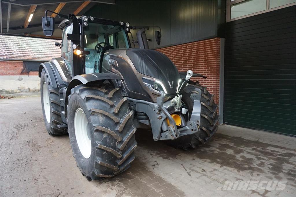 Valtra T175 Active Tractoren