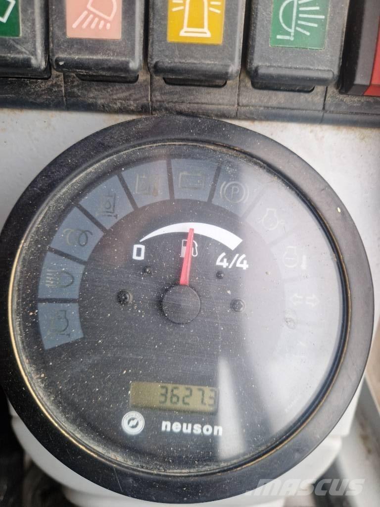 Neuson 1404 Minigraafmachines < 7t