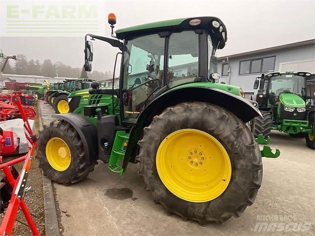 John Deere 6110 r Tractoren