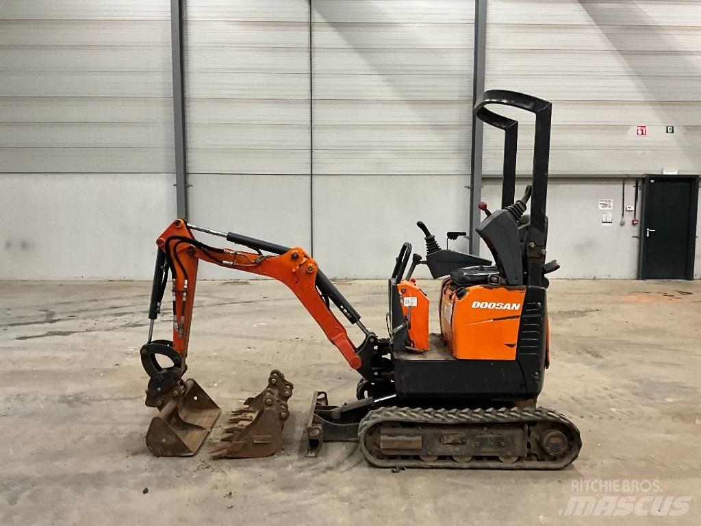 Doosan DX 10 Z Minigraafmachines < 7t