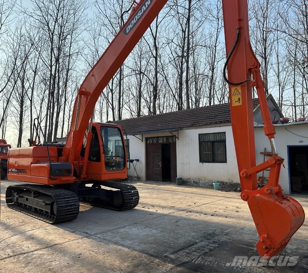 Doosan DX140 Rupsgraafmachines