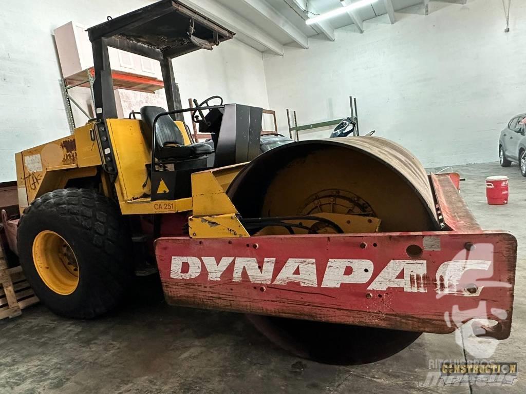 Dynapac CA 251 D Trilrolwalsen