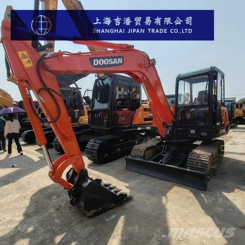 Doosan DH 55 Minigraafmachines < 7t