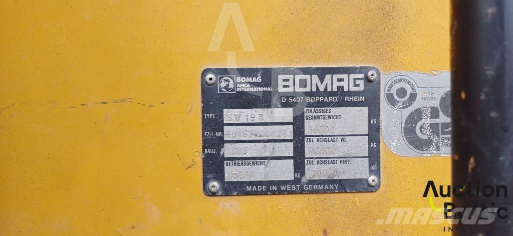 Bomag BW 16 R Bandenwalsen