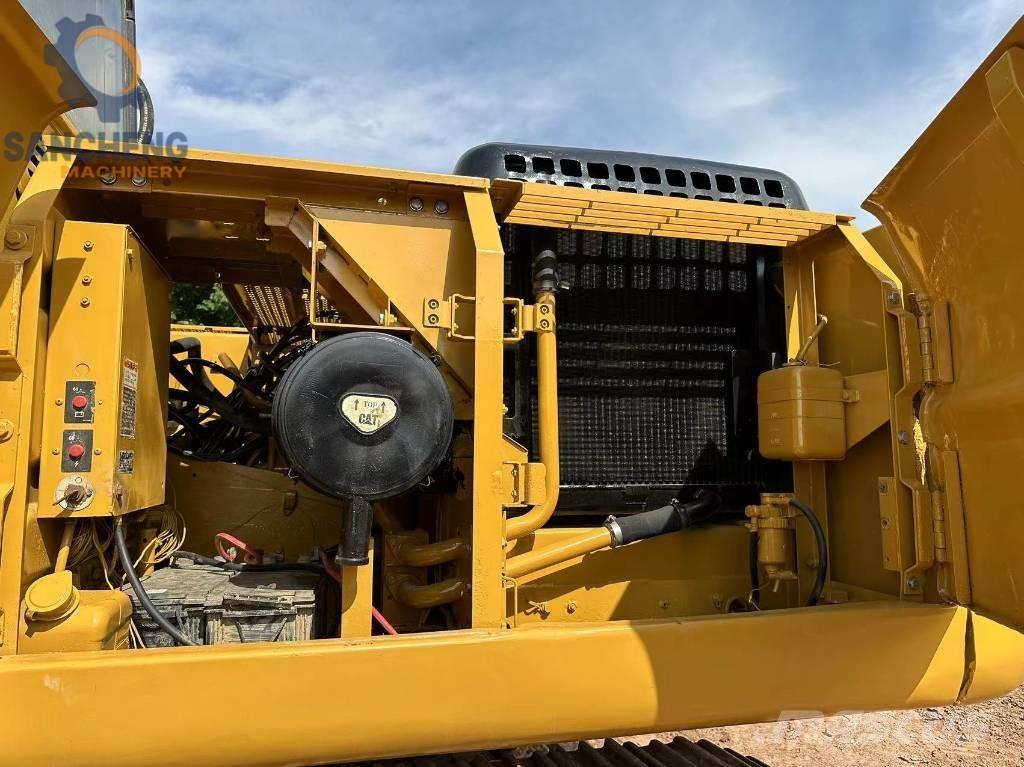 CAT 320 B Rupsgraafmachines