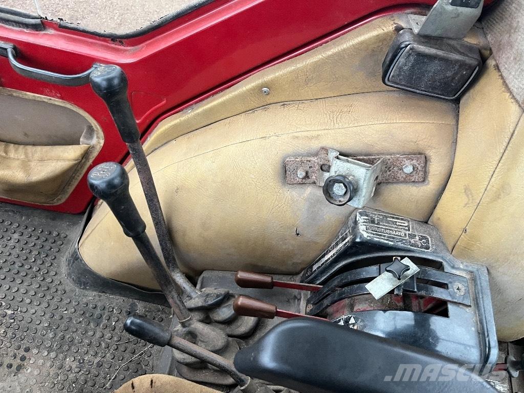 International 844xl Tractoren