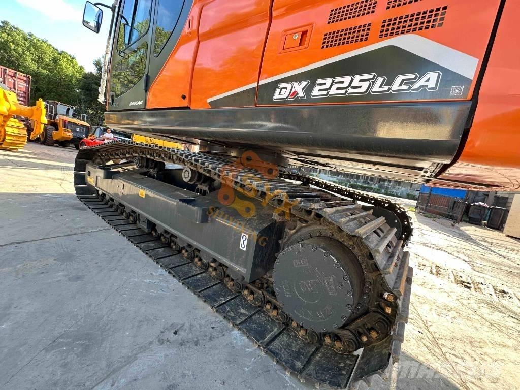 Doosan DX 225 LCA Rupsgraafmachines