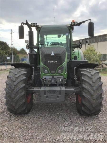 Fendt 716 Vario Tractoren