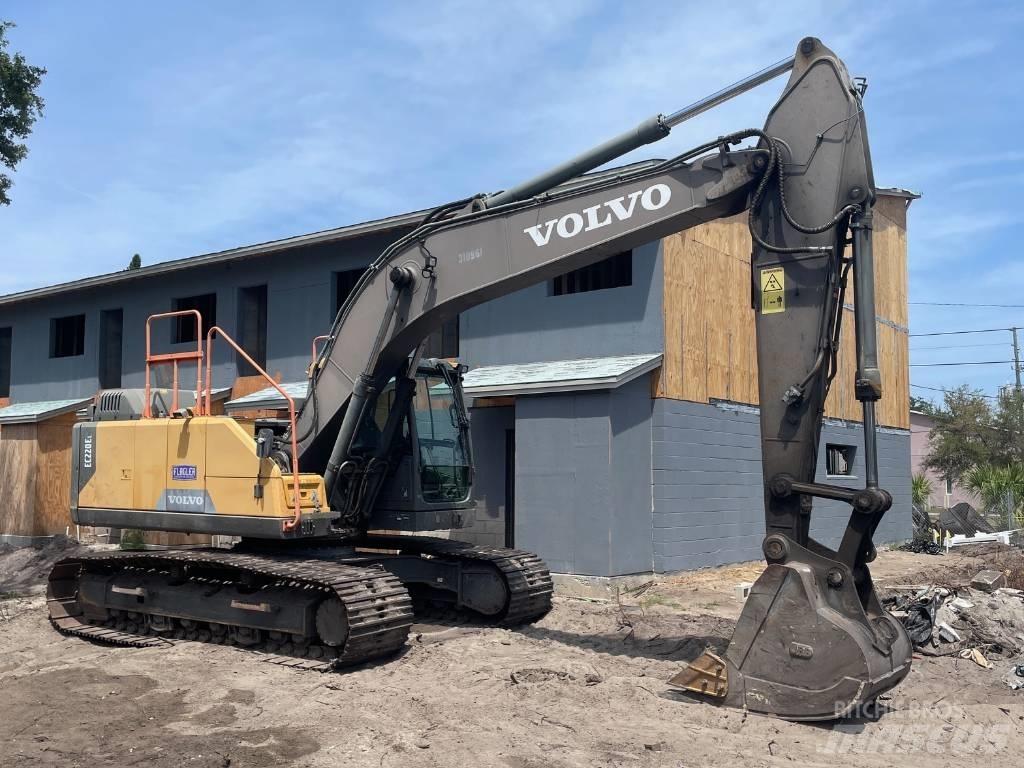 Volvo EC 220 EL Rupsgraafmachines