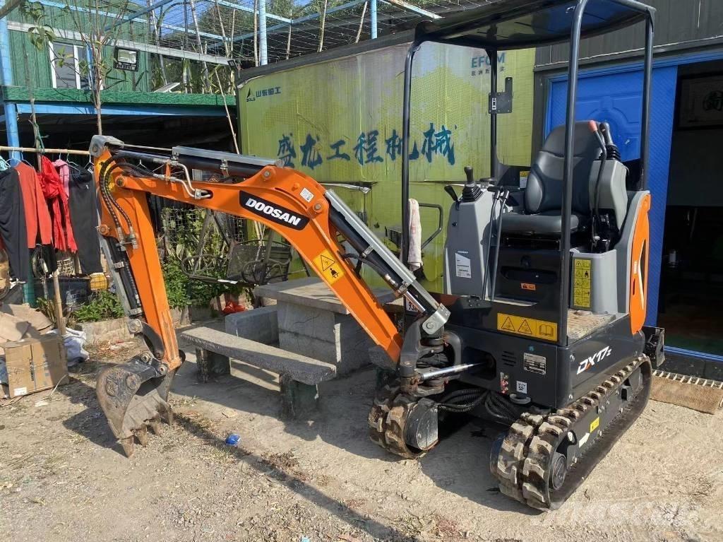 Doosan DX 17 Minigraafmachines < 7t