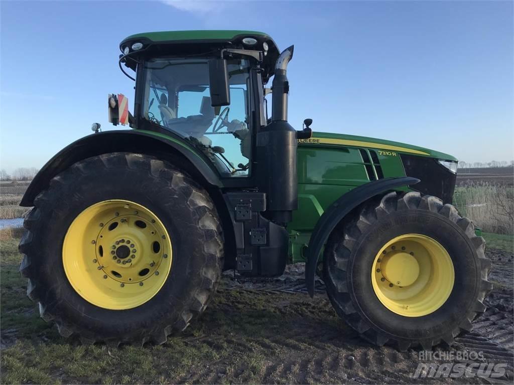 John Deere 7310R Tractoren