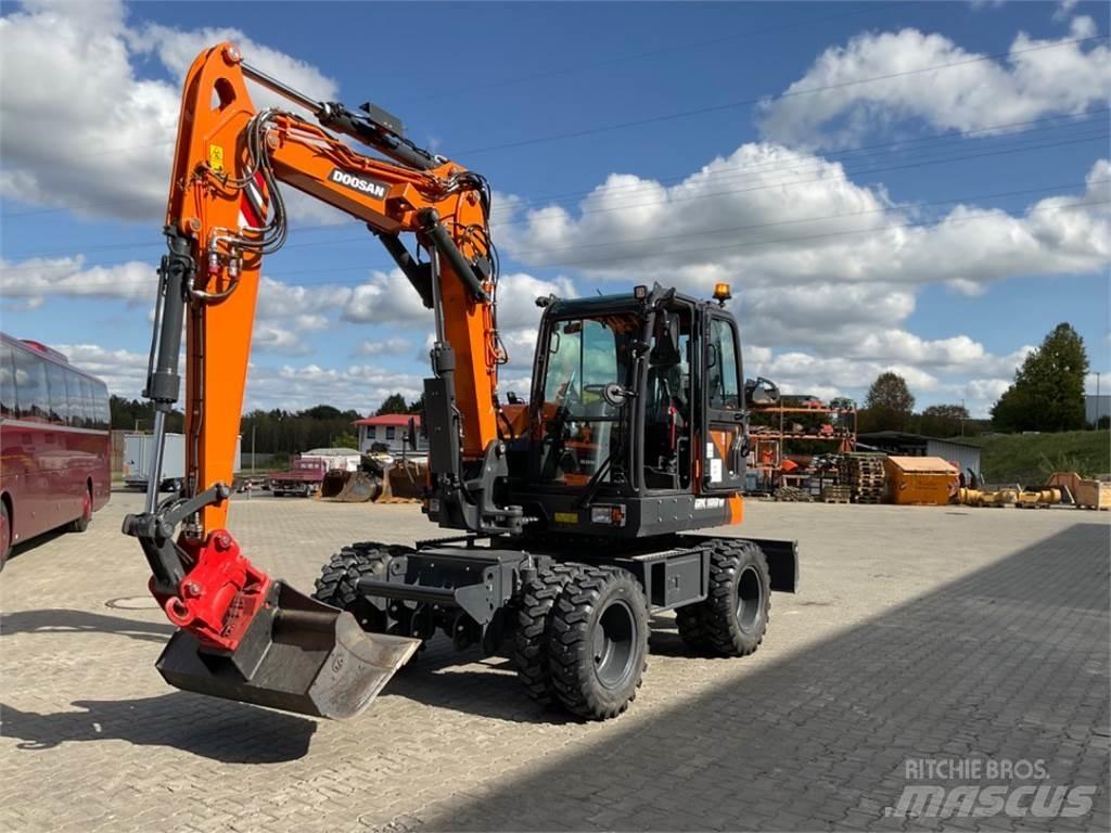 Doosan DX100W-7 Wielgraafmachines