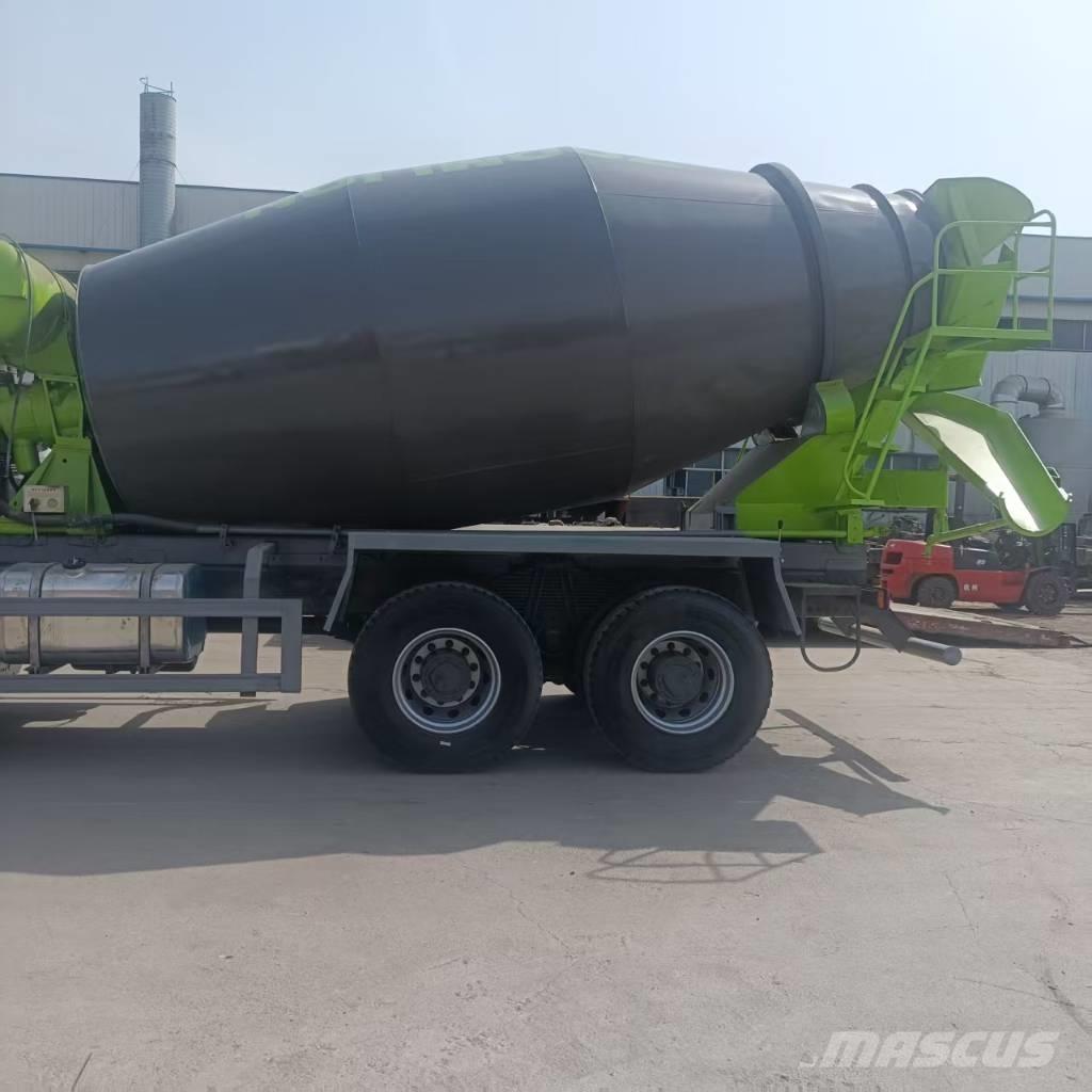 Howo 371 Betonmixers en pompen