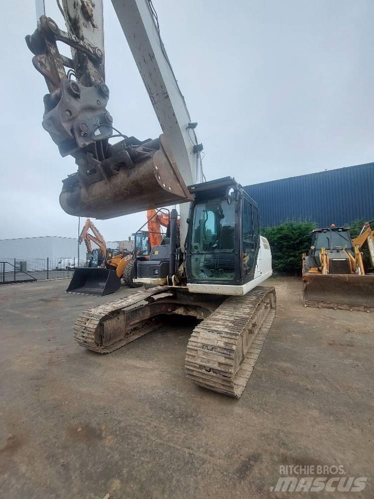 CASE CX 210 D Rupsgraafmachines