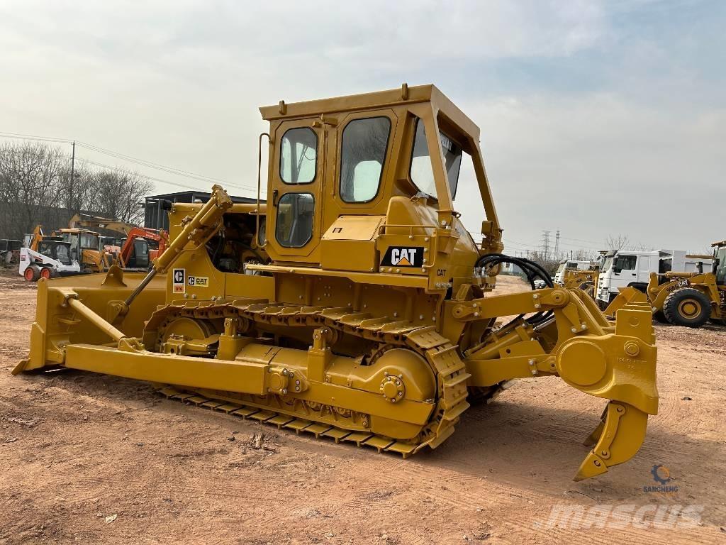 CAT D7G Rupsdozers