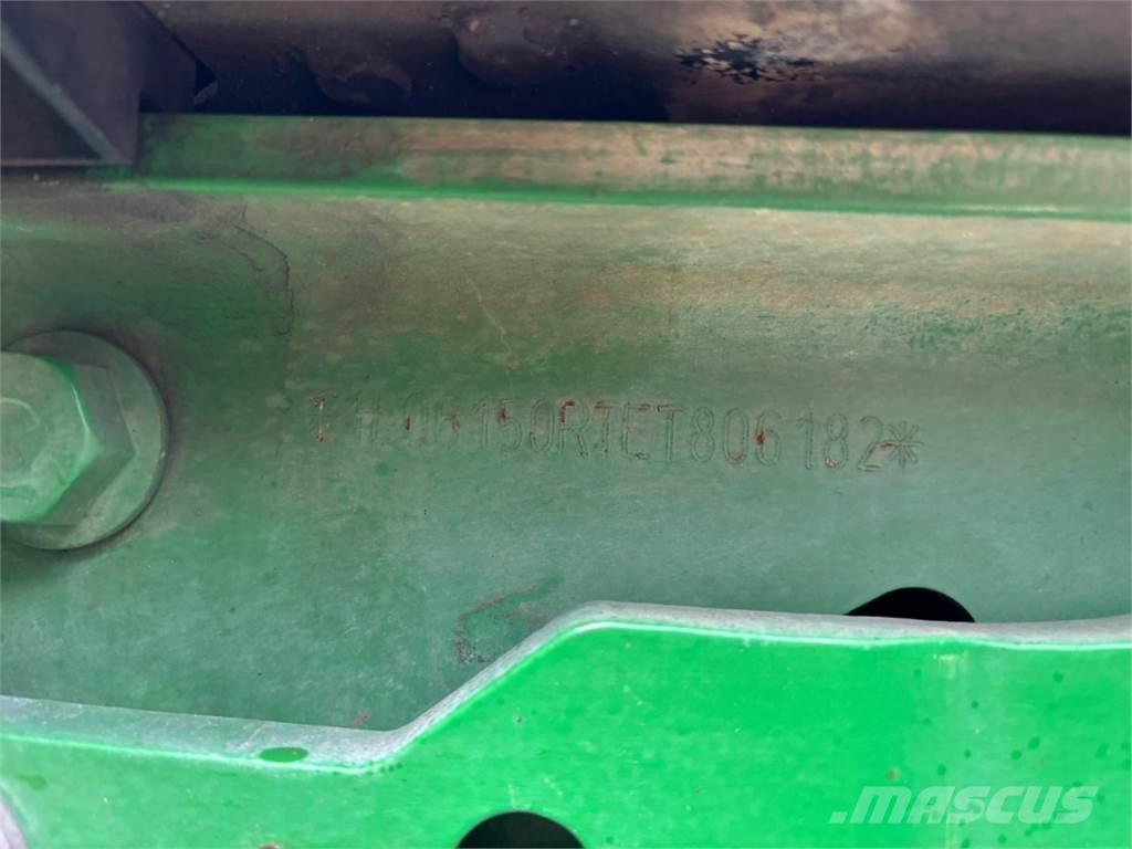 John Deere 6150R Tractoren