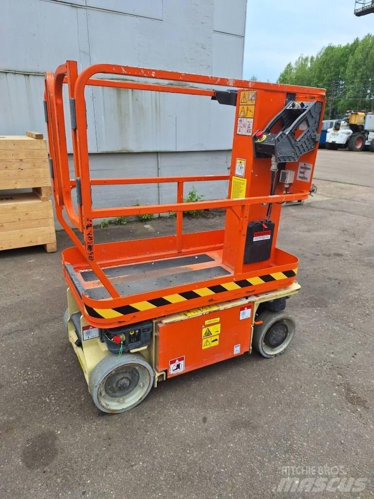 JLG 1230 ES Schaarhoogwerkers