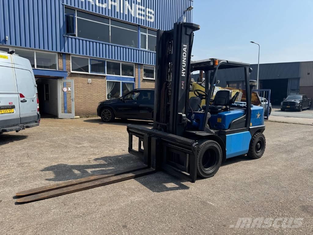 Hyundai 45 DS-7 E Diesel heftrucks