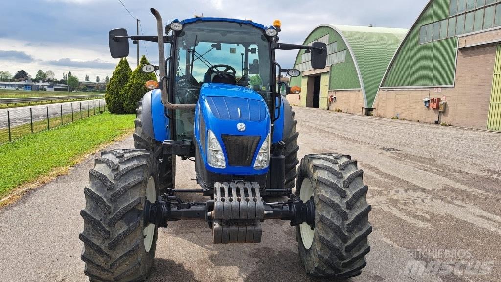 New Holland T 4.105 Tractoren