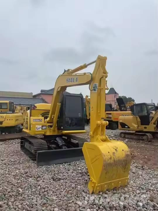 Komatsu PC70-8 Midigraafmachines 7t - 12t