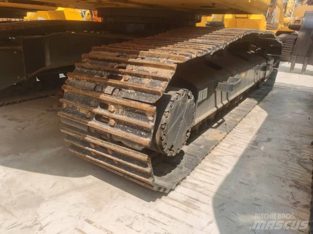 Komatsu PC 200-8 Rupsgraafmachines