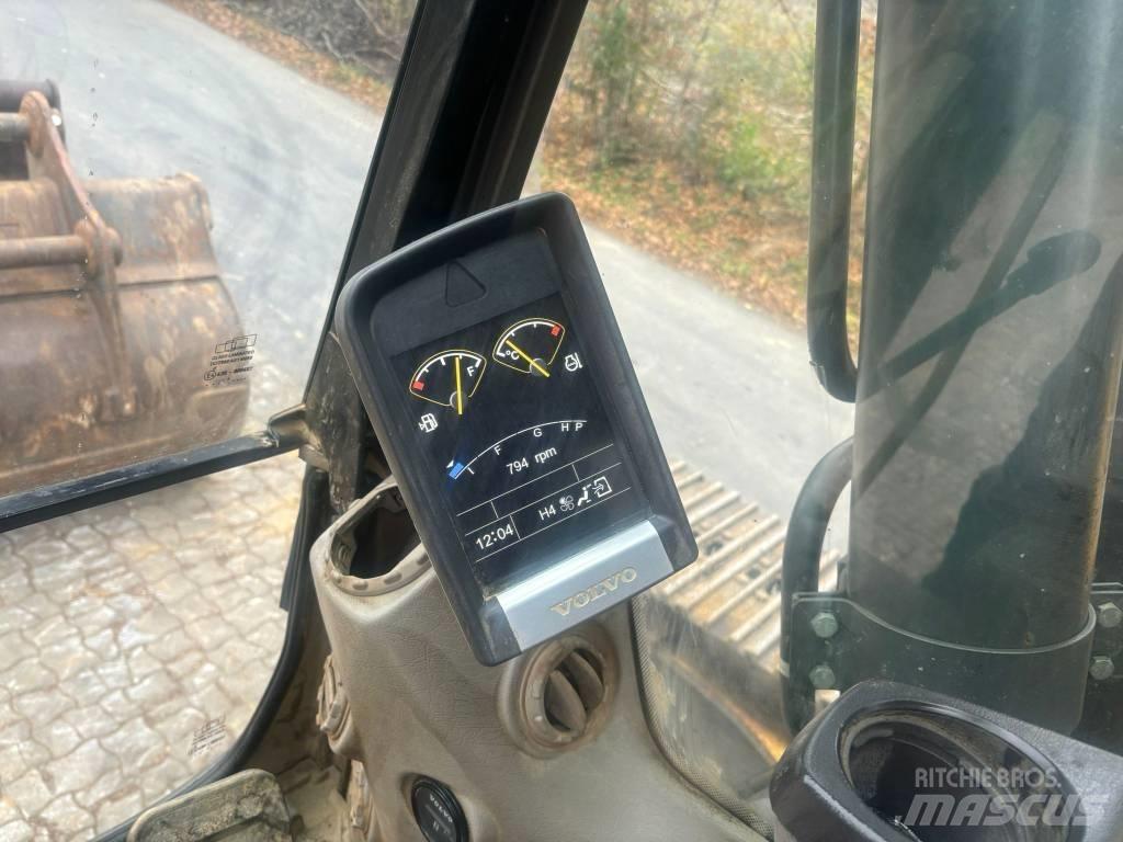 Volvo EC 220 DL Rupsgraafmachines