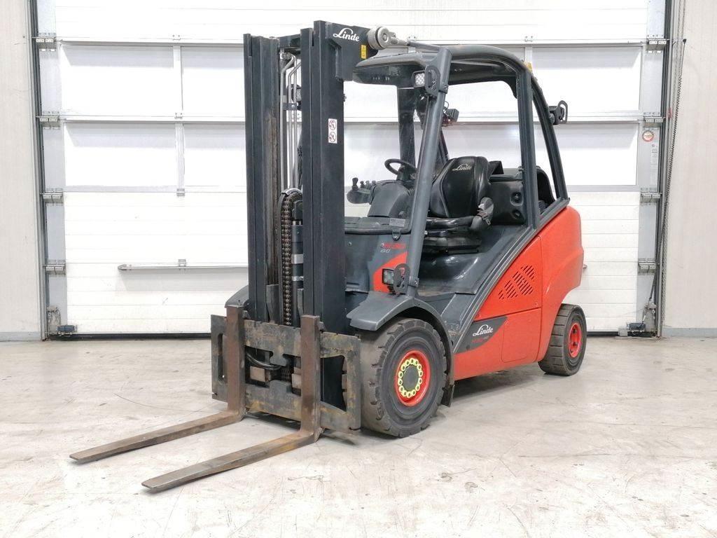 Linde H30T-02 LPG heftrucks