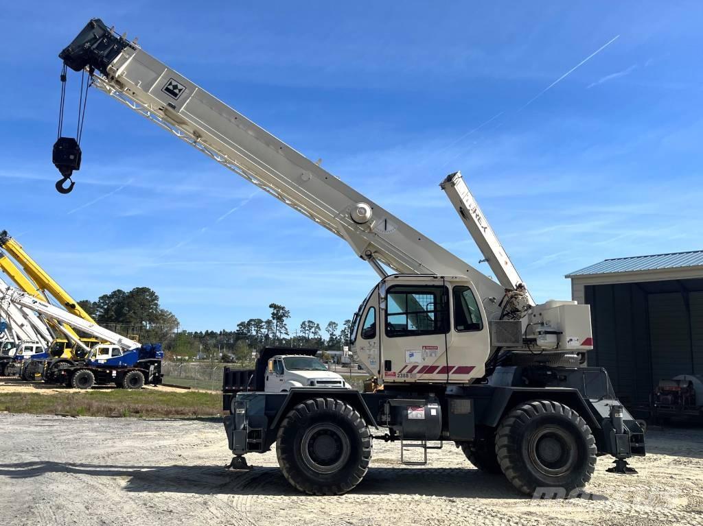 Terex RT 230-1 Ruw terrein kranen