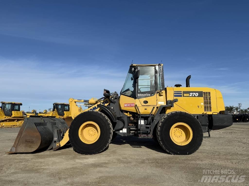 Komatsu WA 270-7 Wielladers