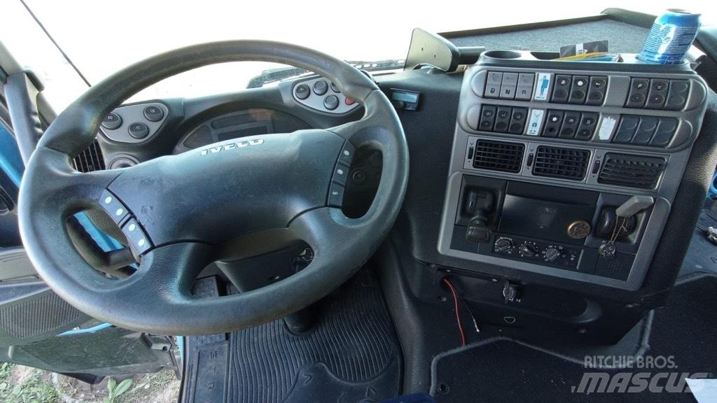 Iveco AS 440 S45 TP Trekkers