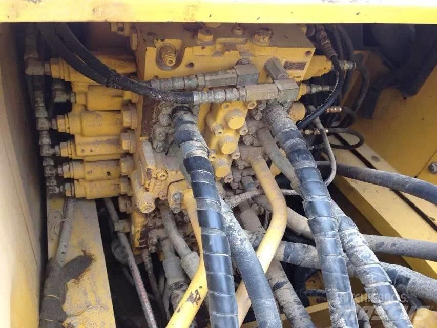 Komatsu PC 220-7 Rupsgraafmachines