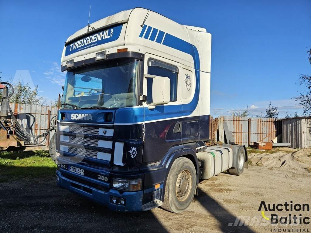 Scania R 114 LA Trekkers