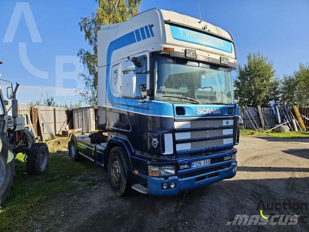 Scania R 114 LA Trekkers
