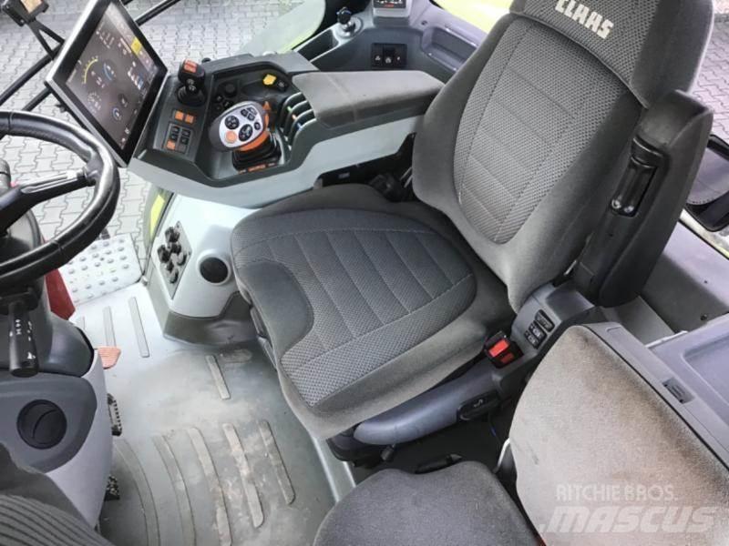CLAAS AXION 870 Tractoren