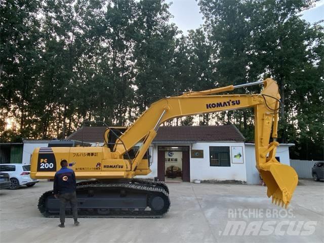 Komatsu PC200-8 Rupsgraafmachines