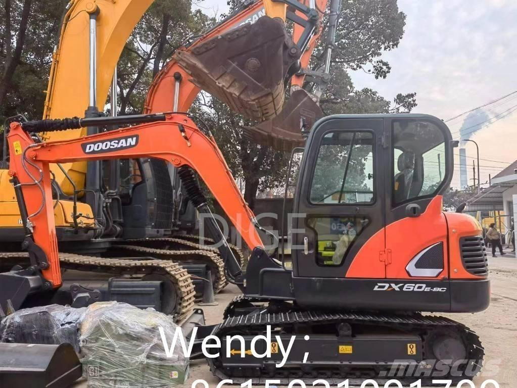 Doosan DX 60 Minigraafmachines < 7t
