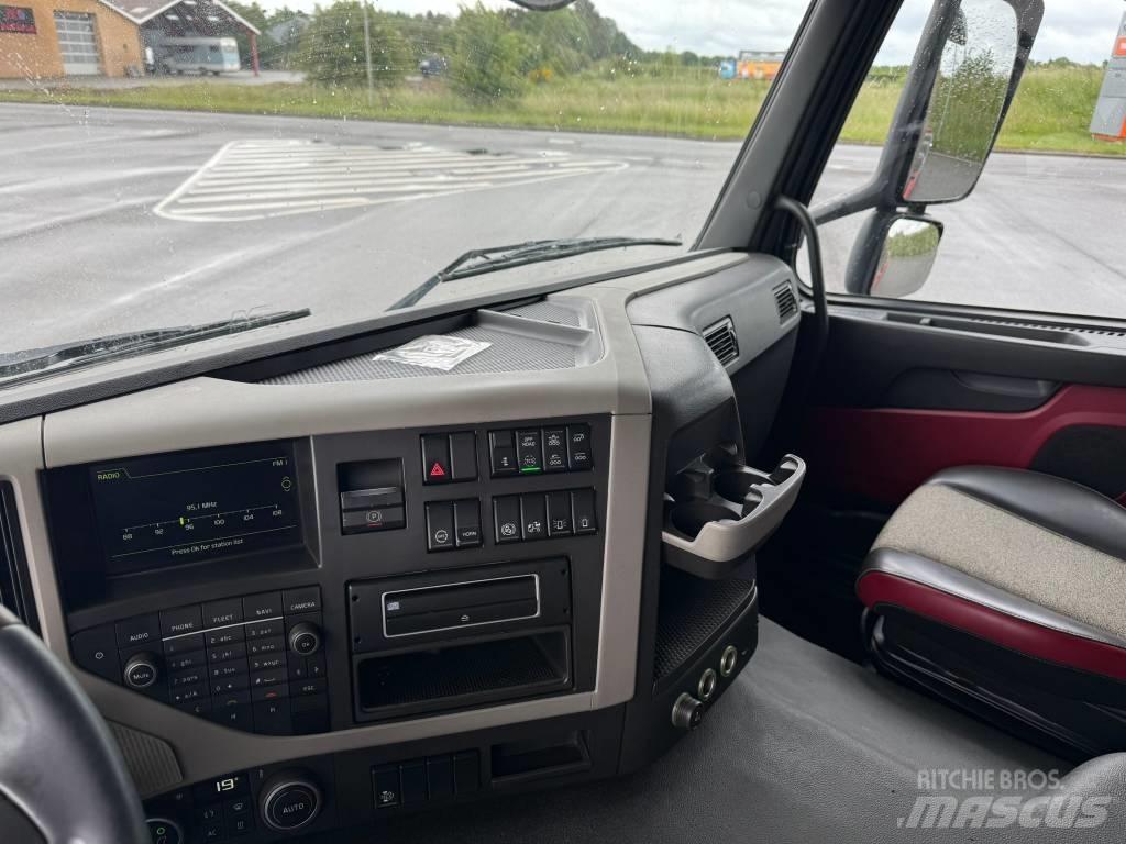 Volvo FM 500 Containertrucks met kabelsysteem