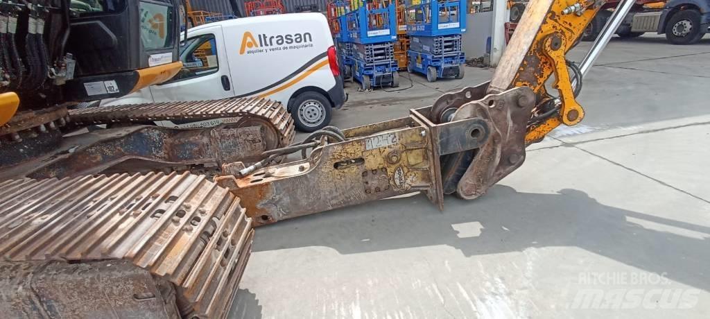 JCB JS 210 LC Rupsgraafmachines