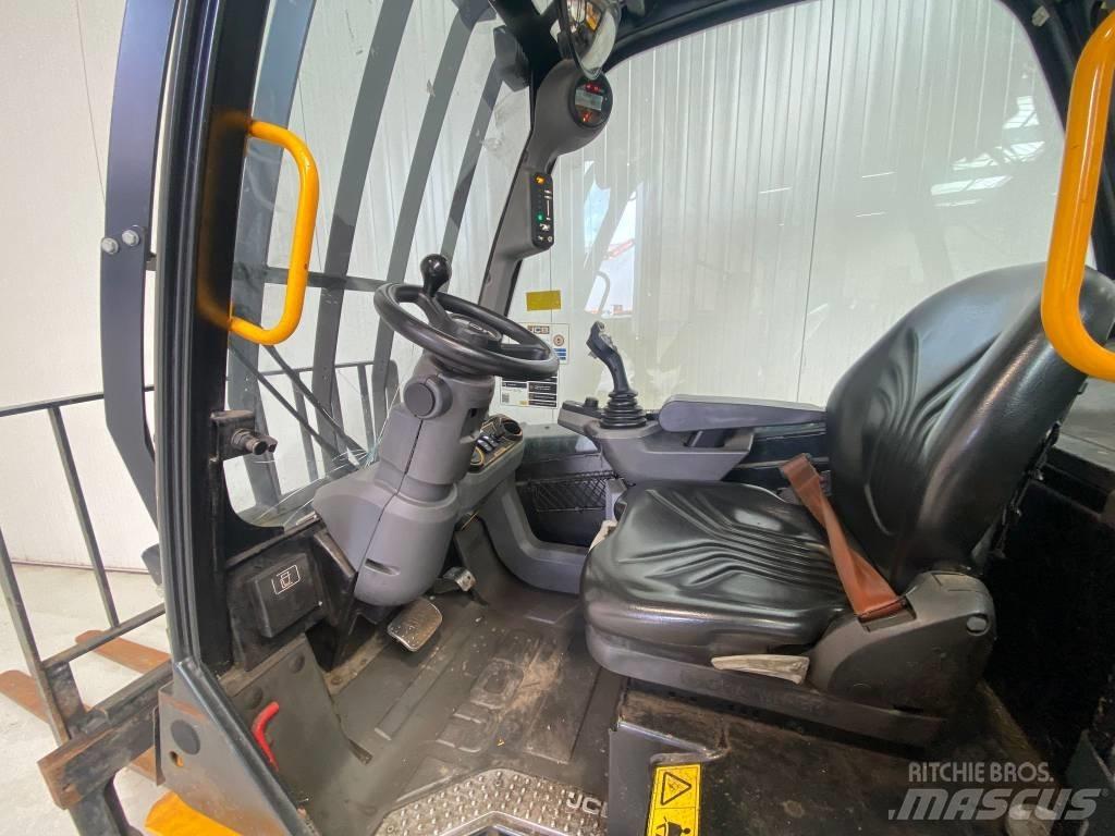 JCB TLT30-19D-2WD Diesel heftrucks