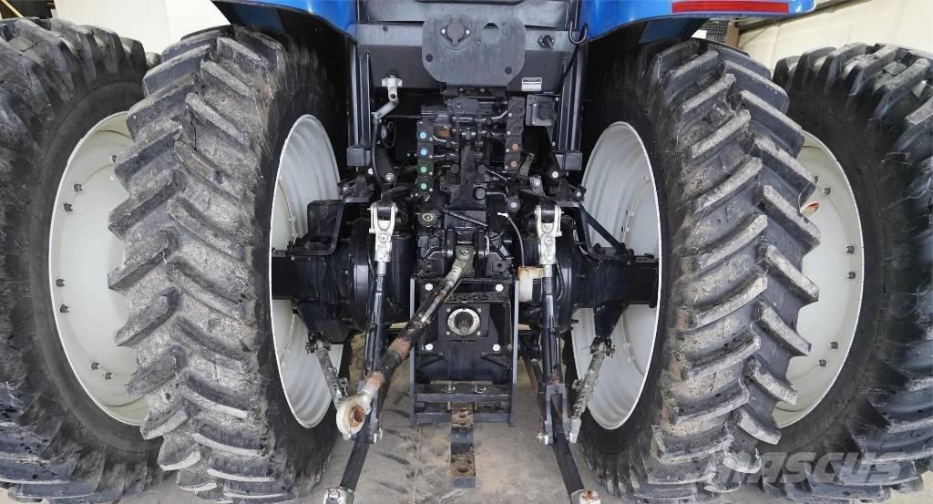 New Holland T 7.210 Tractoren