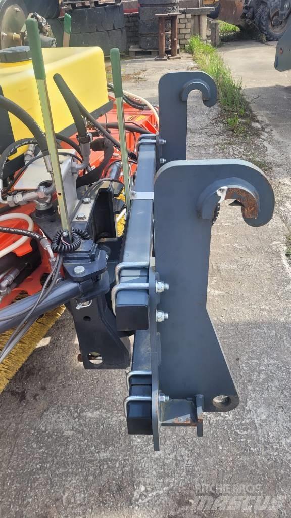Adler K 750 Bouw - Overige