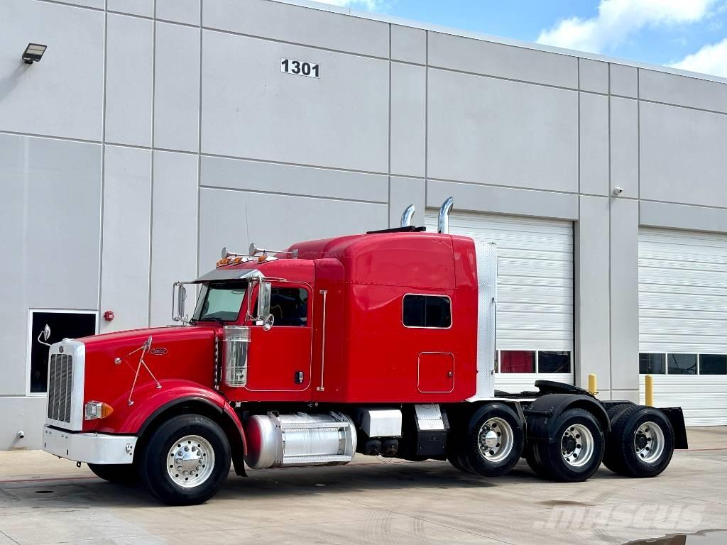 Peterbilt 367 Trekkers