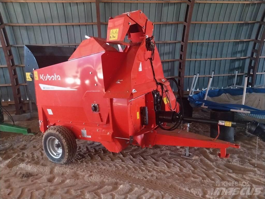 Kubota BC 1300 PRO Balenhakselaars, -snijders en -afwikkelaars