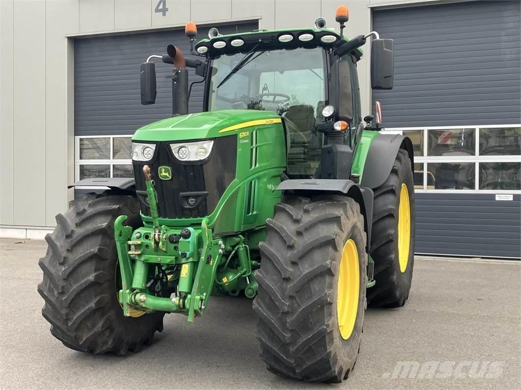 John Deere 6250R Tractoren