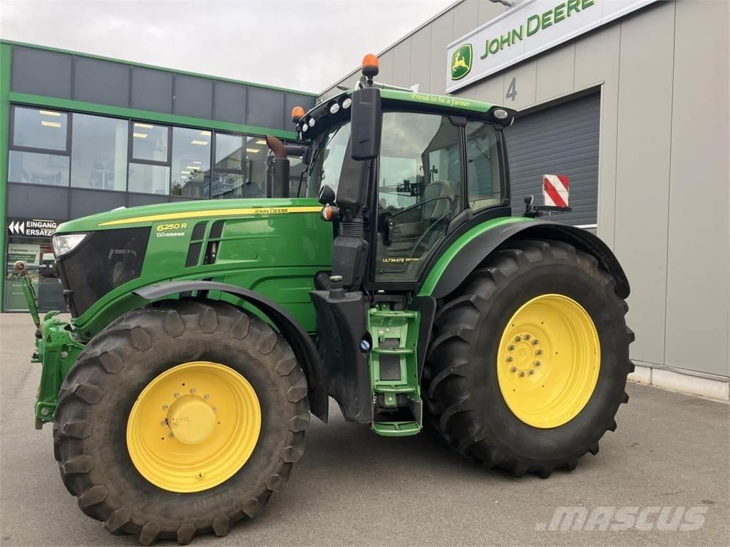 John Deere 6250R Tractoren