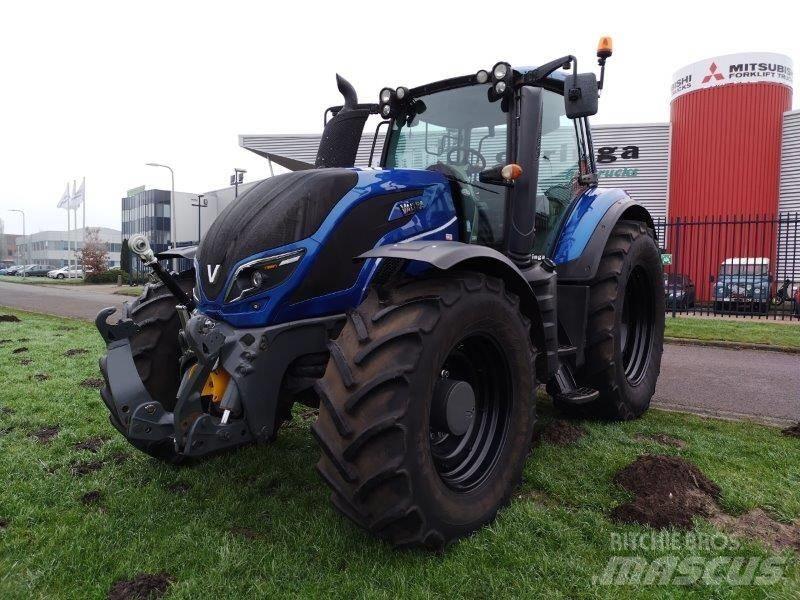 Valtra T 234 A Tractoren