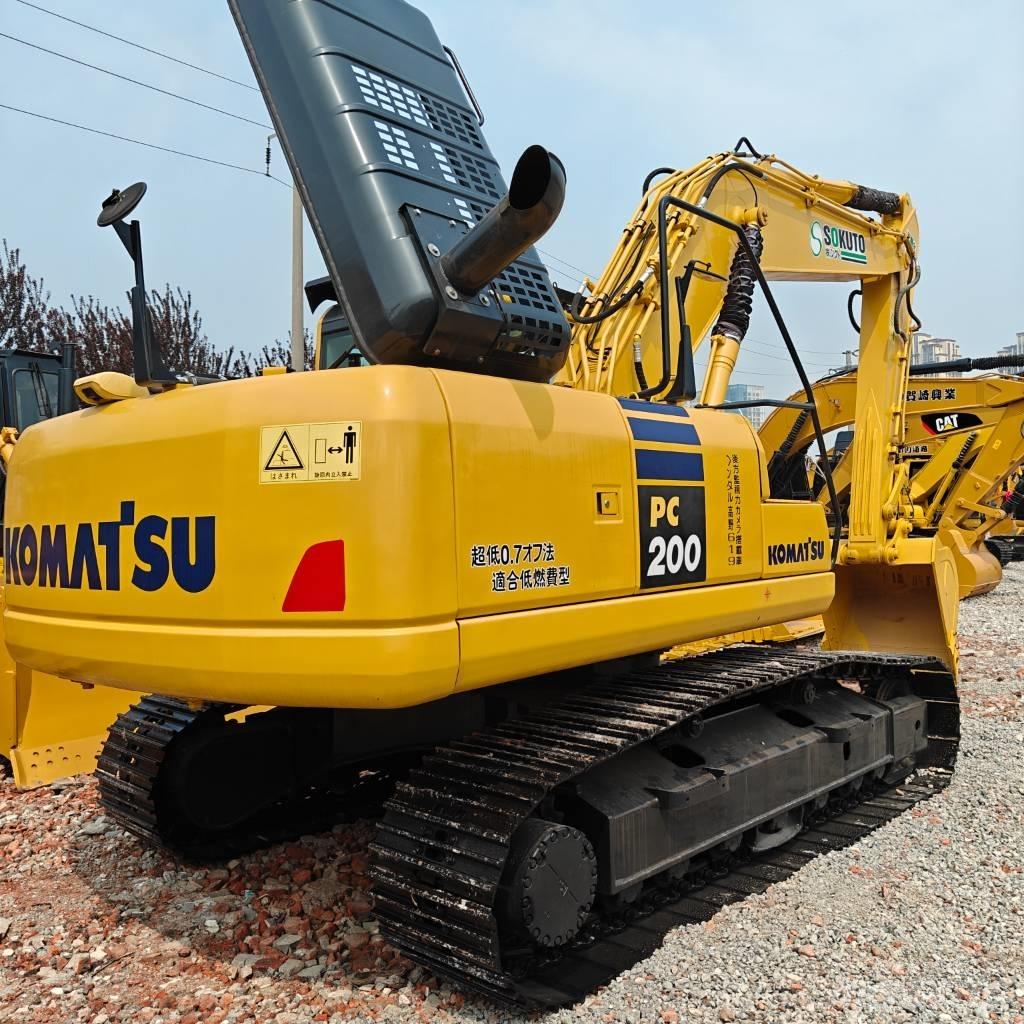 Komatsu 200-8 Rupsgraafmachines